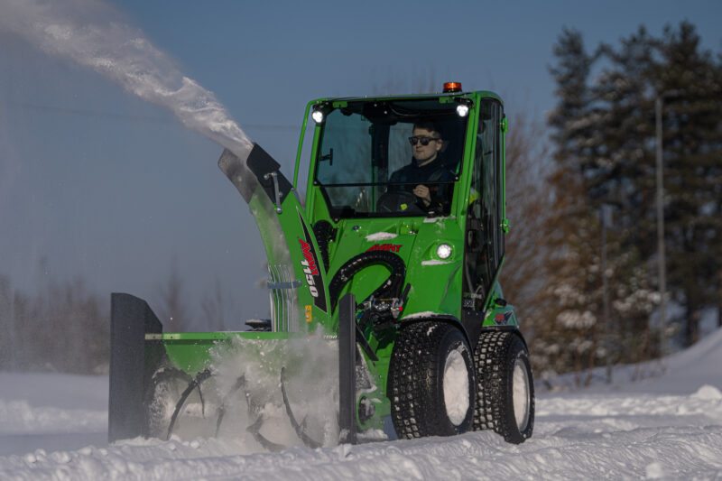 Snow blower
