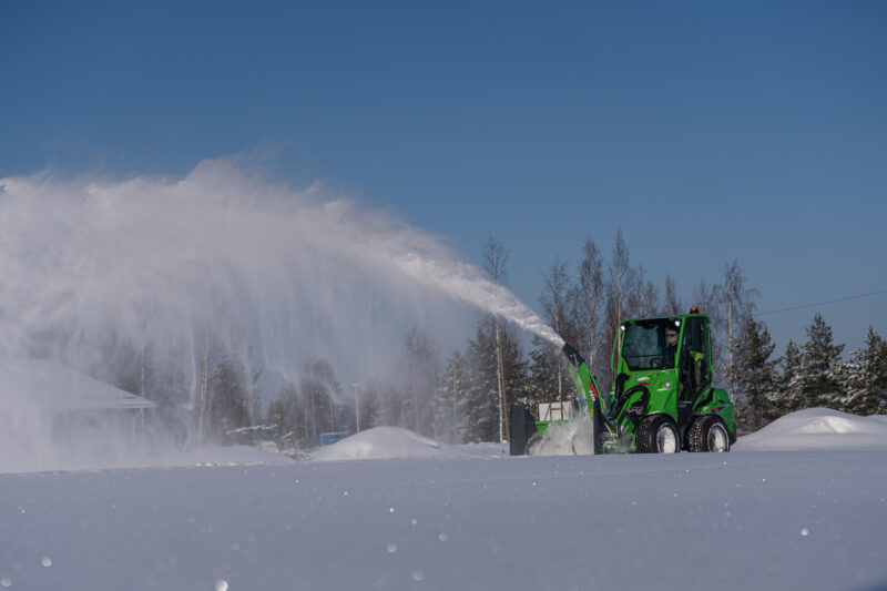 Snow blower
