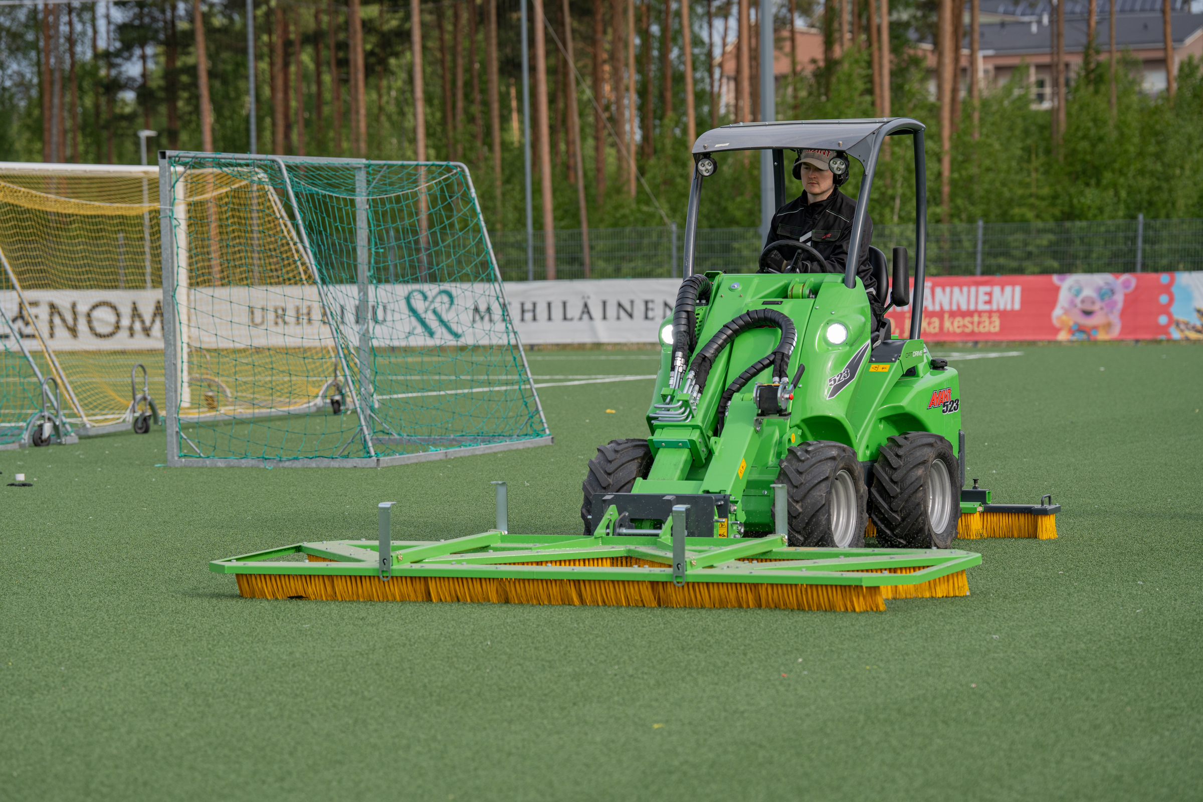 fontaine デックセット Artificial turf maintenance brush - Avant Tecno USA